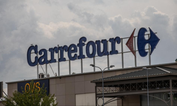 Carrefour: Związki interweniują w centrali w związku ze zwolnieniami.