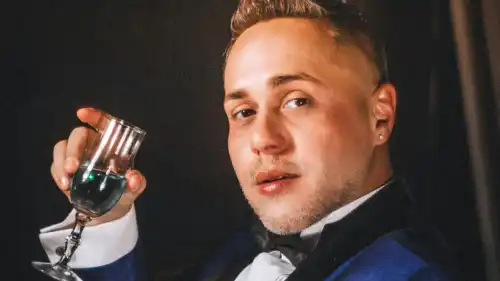 „Kara za macierzyństwo”: jak praca kobiet przyczynia się do sukcesu mężczyzn