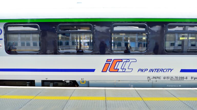 PKP Intercity ujawniło początkowe szlaki „Powolnego”