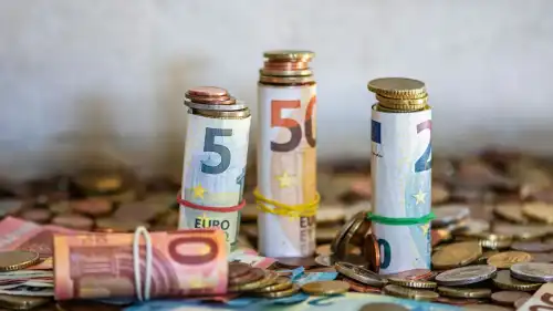 NEWS FIN 40 Komu ufać w kwestiach finansowych (spoiler: nikomu)