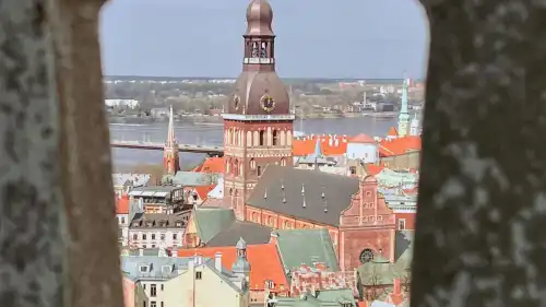 NEWS FIN 43 Jak i dlaczego Polska zmienia zasady gry dla Ukraińców