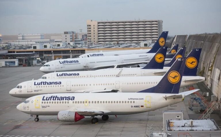 Lufthansa rozważa rezygnację z czyszczenia wnętrz w klasie ekonomicznej.