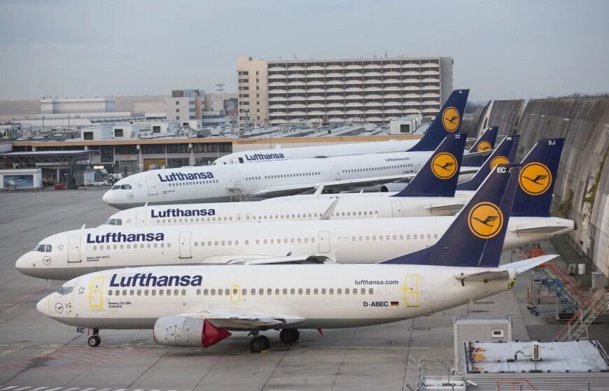 NEWS FIN 68 Lufthansa rozważa rezygnację z czyszczenia wnętrz w klasie ekonomicznej.
