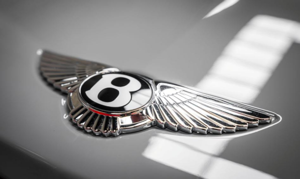 NEWS FIN 35 Bentley planuje redukcję zatrudnienia o 150 osób w roku 2026.