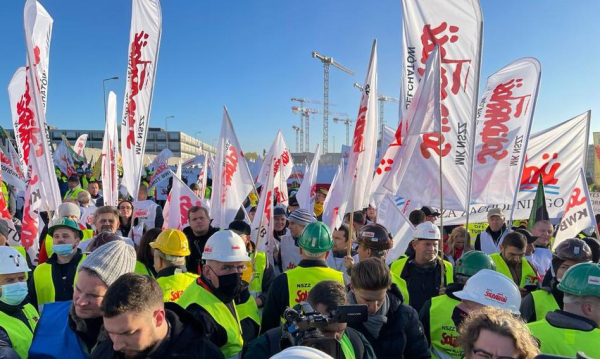 Broń się buntuje? „Solidarność” żąda ujawnienia spisu programu SAFE