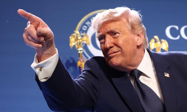 NEWS FIN 21 Trump wstrząsnął rynkami. Krótki post wystarczył, by (niemal) wszystko poszybowało w górę.