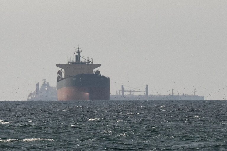 Hormuz pod władzą Iranu? Koszty, zamknięcie i europejski niedobór paliw.