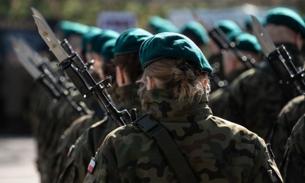 Od cukierków po żywność dla wojska. Polska fabryka będzie produkowała dla NATO?