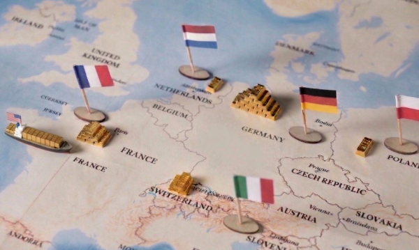 Francja zbiła fortunę na handlu złotem, zachowując zapasy.