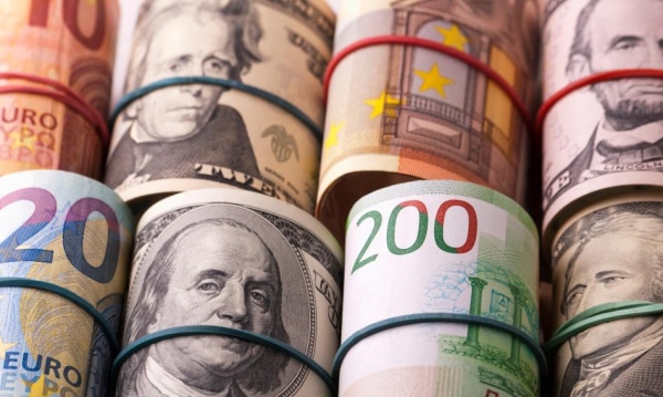 Skok ceny franka szwajcarskiego o 5 groszy. Euro przekracza 4,30&hellip;