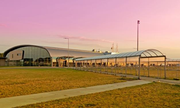 NEWS FIN 40 Modlin: Rozkwit inwestycji. Rozbudowa zakończona przed latem.