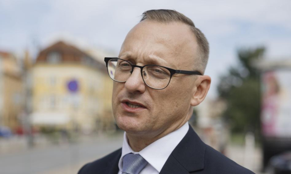 Armia i fundusze a ustawa zasadnicza? Prezydent ujawnia plan