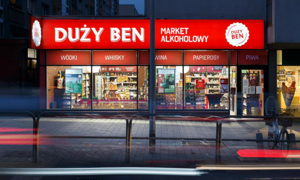 Benek Gigant: Następny sklep czynny w niedziele? Wyzwanie dla Żaby.