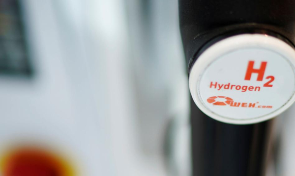 NEWS FIN 33 Przepaść wodorowa do 2030. Czy Polska zdoła z dekarbonizować?