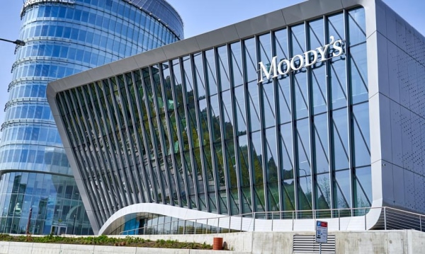 Moody’s: Wojna w Iranie, krótki konflikt, bez większego wpływu na Polskę.