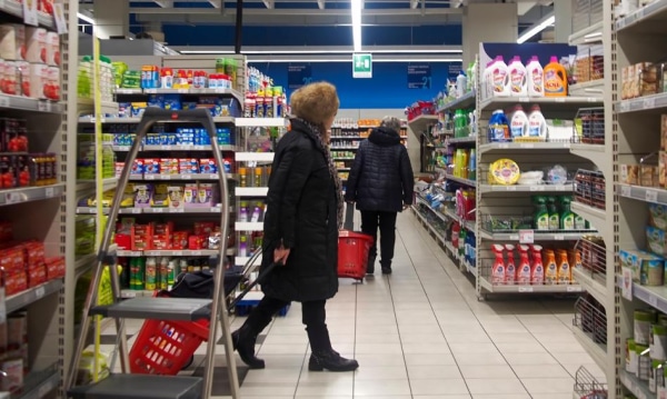 Handel w niedzielę znów dostępny. Te miejscowości turystyczne umożliwią zakupy.