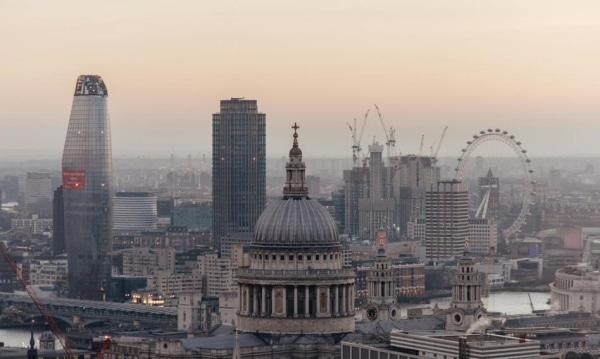 Irański przywódca posiada rozległe europejskie aktywa nieruchomościowe.