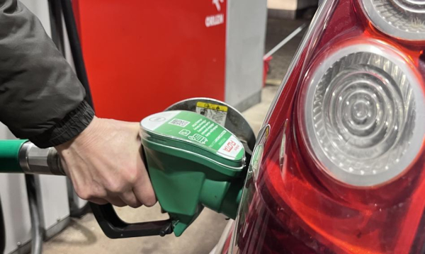 NEWS FIN 38 Pracuj zdalnie, jeździj mniej, zmniejsz prędkość o 10 km/h. To…