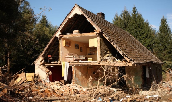 Prezydent podpisał ustawę przedłużającą wykup budynków uszkodzonych podczas powodzi w 2024 r.