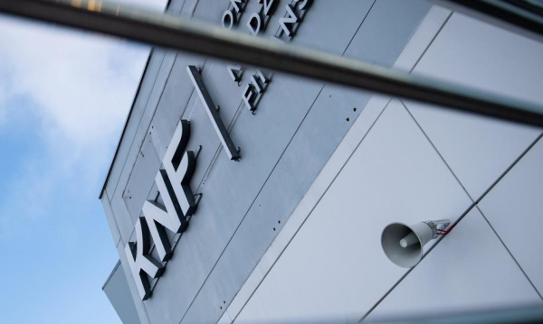 Rekordowa ilość podrobionych stron i ogłoszeń. Raport UKNF ujawniony.