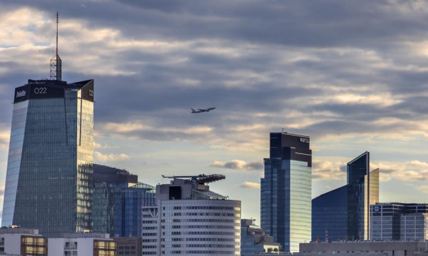 Reprywatyzacja w Warszawie. Przełomowa uchwała NSA uderza w handlarzy roszczeń