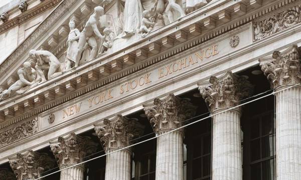 Paliwa w górę, giełda bez reakcji