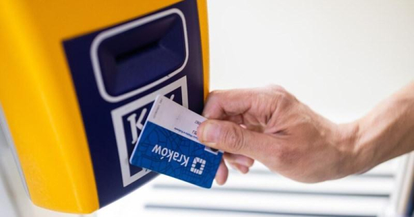 Polacy mogą wygrać 60 000 zł i samochody za złożenie deklaracji podatkowej. Zobacz, które miasta oferują nagrody. 9