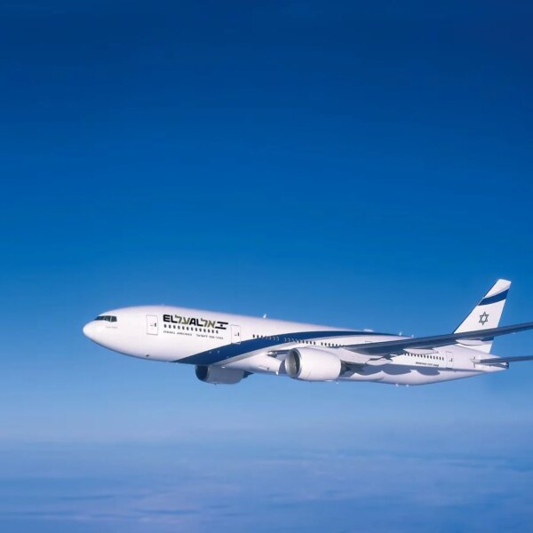 Port lotniczy Radom rozszerza działalność. Postój samolotów z krajów arabskich.