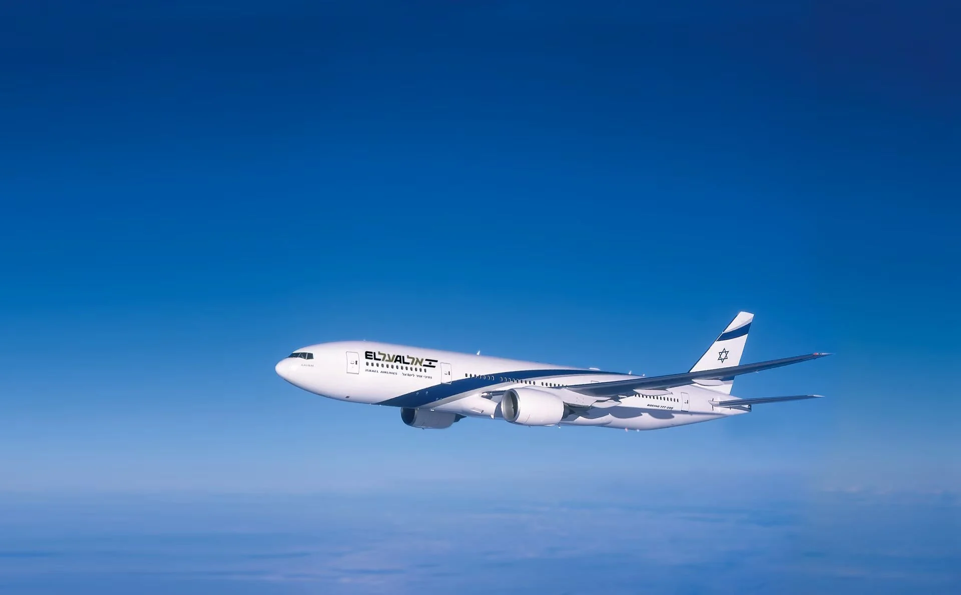 Port lotniczy Radom rozszerza działalność. Postój samolotów z krajów arabskich. 2