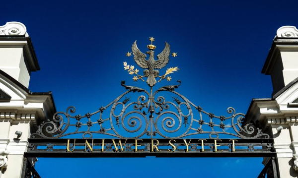 Kiberatak na UW. Dane studentów i pracowników wyciekły do darknetu.