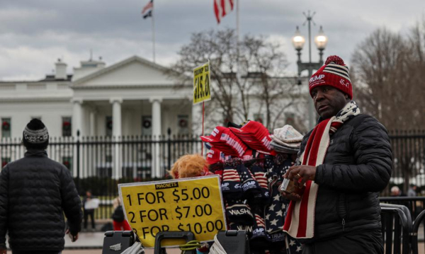 Ekonomiczny podział w Ameryce. Nastroje Amerykanów słabe, giełda w rozkwicie