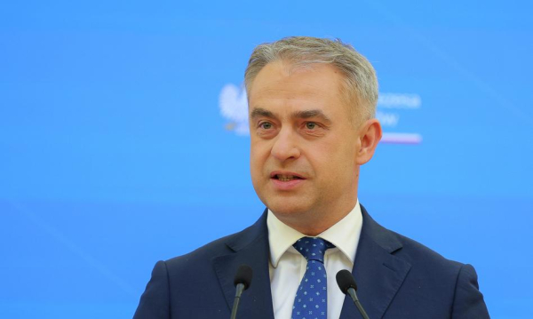 Gawkowski alarmuje: Naciągacze żerują na chaosie z e-PIT i KSeF