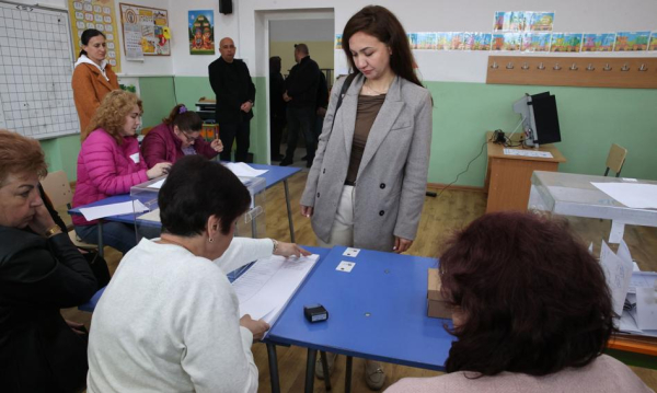 Borisow odchodzi. Radew triumfuje w Bułgarii po raz ósmy przy wyborach.