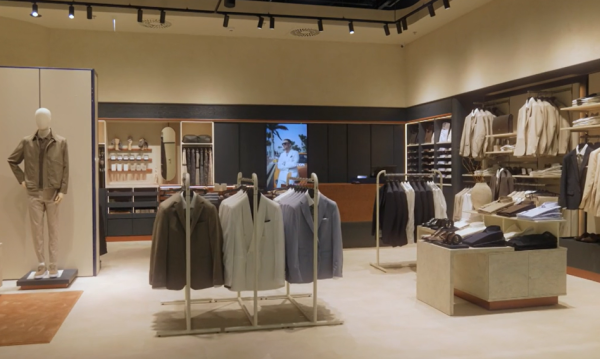 Od dżinsowego rzemiosła do blisko 80 butików z odzieżą męską.&hellip;