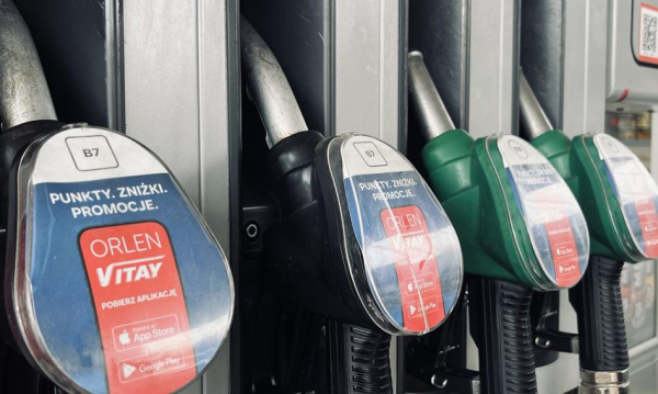 NEWS FIN 18 Ceny paliw spadają każdego dnia. Sprawdź górne limity cenowe na 16 kwietnia.