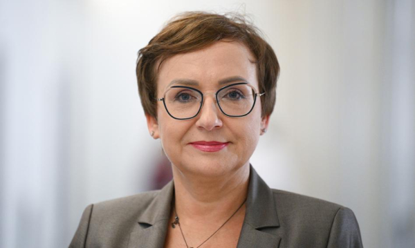 Spór o TK. Prezydent odrzuca przysięgę, sędziowie zapowiadają procesy