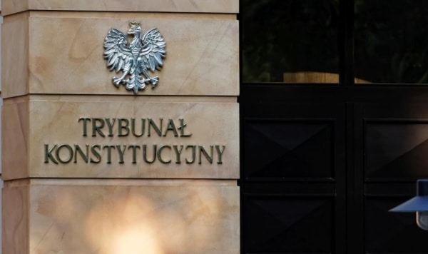 Nawrocki wstrzymuje Trybunał? Berek: To negatywny spadek po Dudzie.