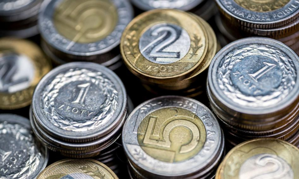 NEWS FIN 45 Kursy walutowe PKO BP. Cena euro i dolara.