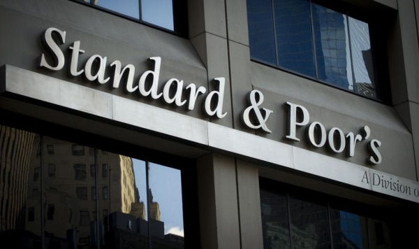 Ropa po 130 dolarów? S&amp;P ostrzega przed &amp;quot;prawdziwą burzą&amp;quot; w regionie