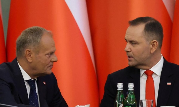 Starcie o nadzór nad rynkiem krypto. Tusk ostro wzywa do odrzucenia weta