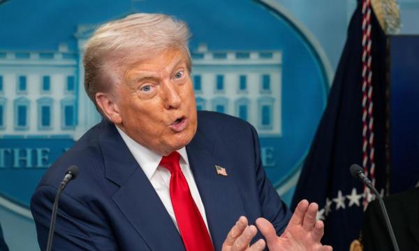 Trump zirytowany: Blokada cieśniny Hormuz ostatnią deską ratunku Iranu