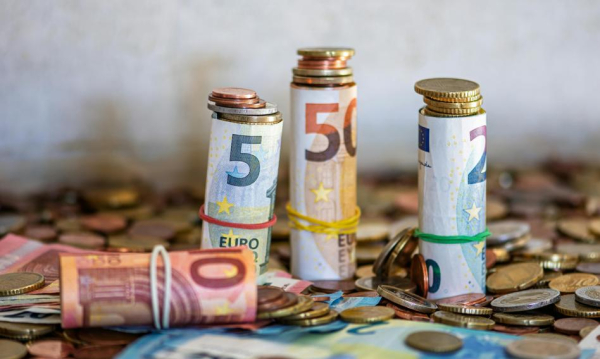 Euro na granicy przełomu. Czy „wsparcie irańskie” w końcu ustąpi?