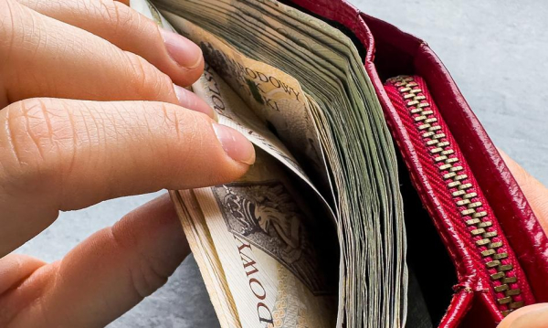 Niemal 3 tysiące złotych pożyczki konsumpcyjnej. Nowe maksimum w zasobach&hellip;