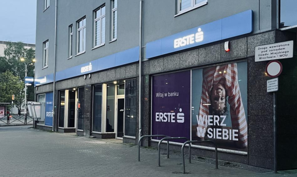 Santander Bank Polska staje się Erste Bank Polska. Ogromny rebranding zakończony.