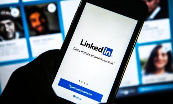 Skarga na LinkedIn za zmuszanie użytkowników do kupna wersji Premium