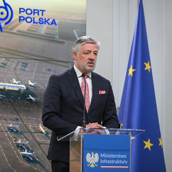 NEWS FIN 37 CPK zwiększa zakres prac przy porcie w Baranowie. Ujawniono dodatkowe…