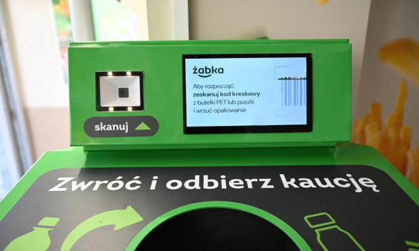 Automat nie przyjął opakowania zwrotnego, nie pobrał kaucji. Żabka tłumaczy, jakie kroki&hellip;