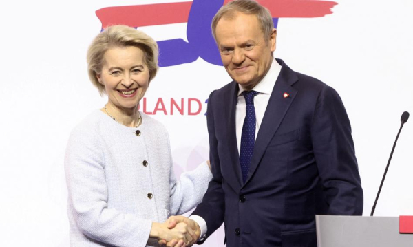 EuroPKB: recesja zaczyna się w strefie euro. Polska nie przewodzi już wzrostowi