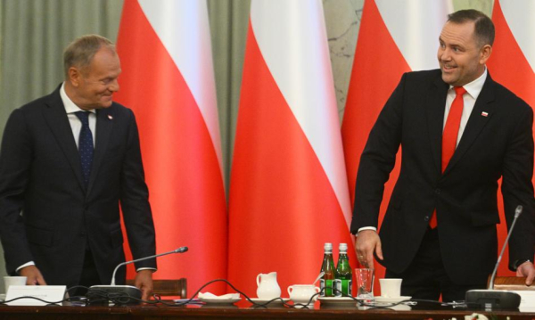 Biuro Prezydenta przyjęło zwrócone odznaczenie. Wymagana jest kontrasygnata szefa rządu.