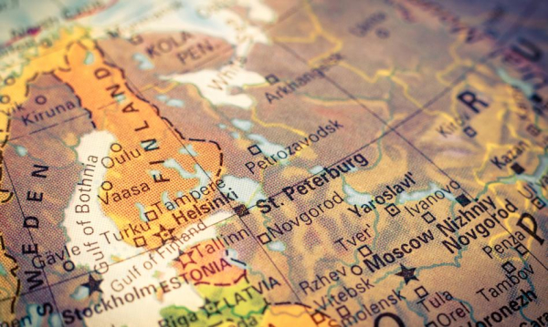 NEWS FIN 21 Tereny przy obiektach militarnych pod specjalnym nadzorem. Ministerstwo Obrony Wstrzymało Transakcje z…